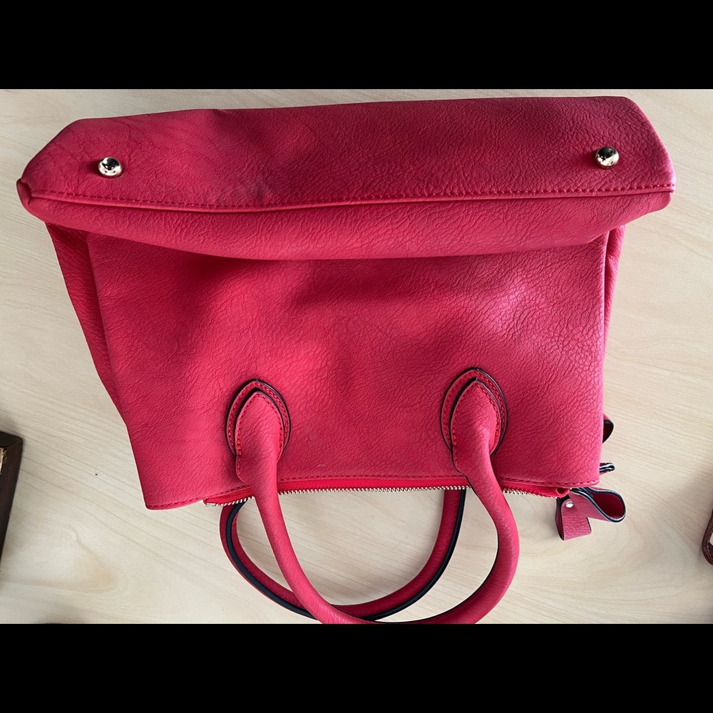 Urban Expressions red bag